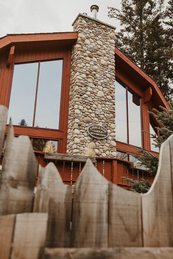 Ambleside Lodge Bed & Breakfast Canmore Luaran gambar