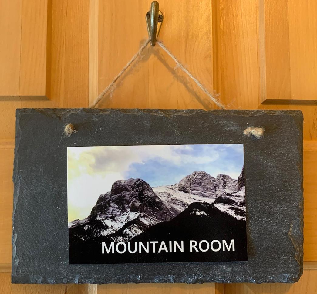 Ambleside Lodge Bed & Breakfast Canmore Luaran gambar