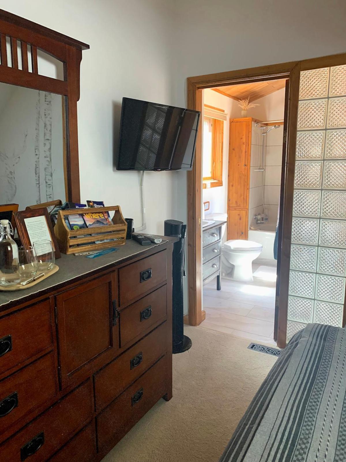 Ambleside Lodge Bed & Breakfast Canmore Luaran gambar